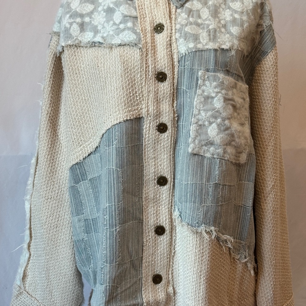 097 - POL Denim and Lace Textured Jacket Enhanced with Skull Design NWOT - Picture 2 of 8
